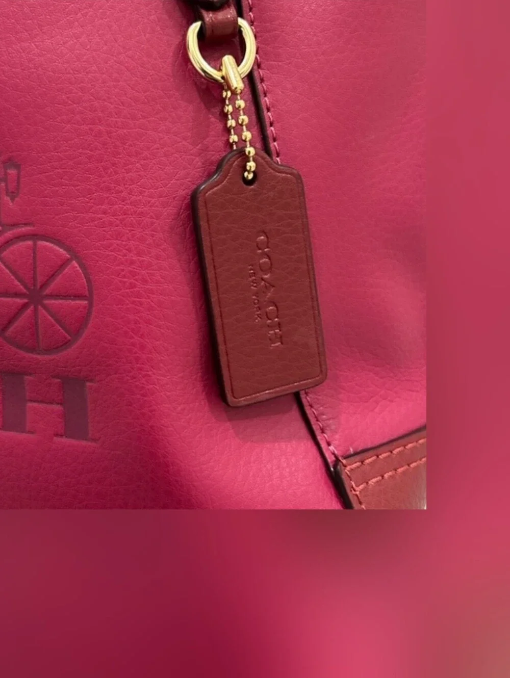 Coach Gallery Tote Horse & Carriage Logo Tote – NWT Magenta/Berry C5775